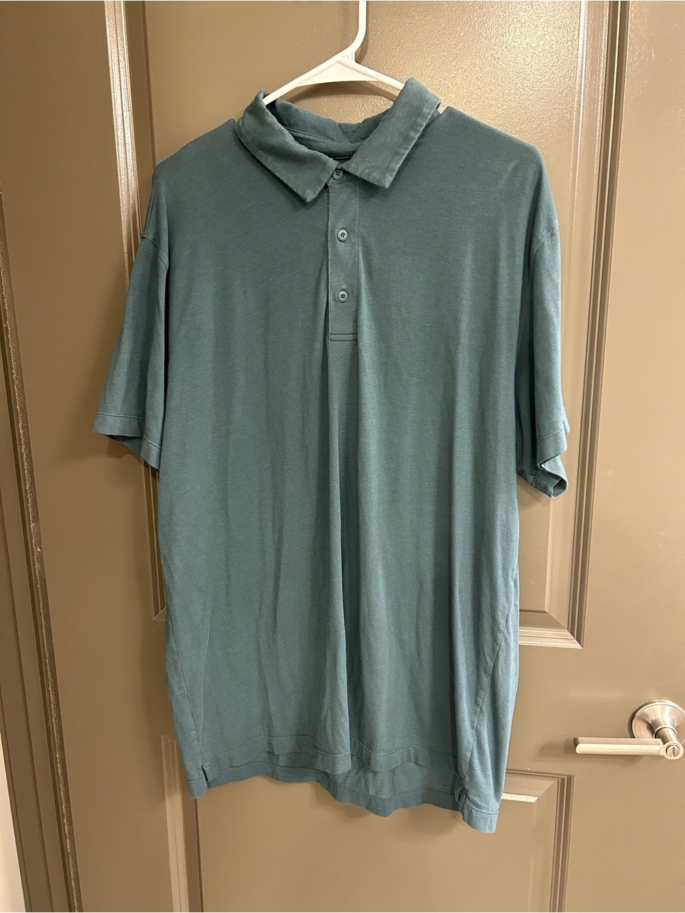 Fabletics Men’s Short-Sleeve Polo Shirt in Teal